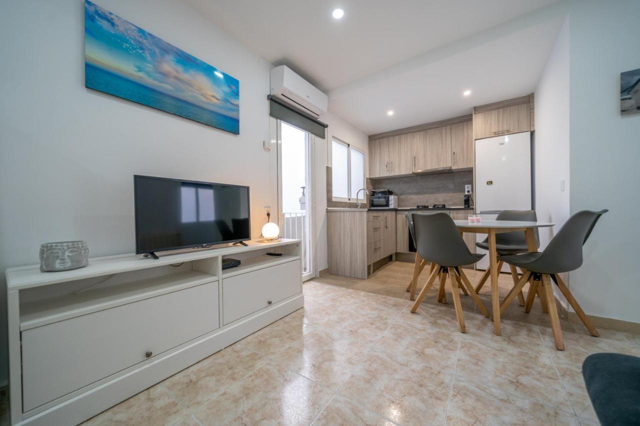 Homeholidaysrentals Chiara - Costa Brava Blanes Extérieur photo
