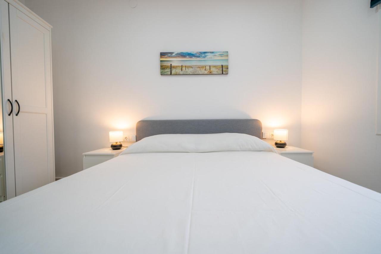 Homeholidaysrentals Chiara - Costa Brava Blanes Extérieur photo
